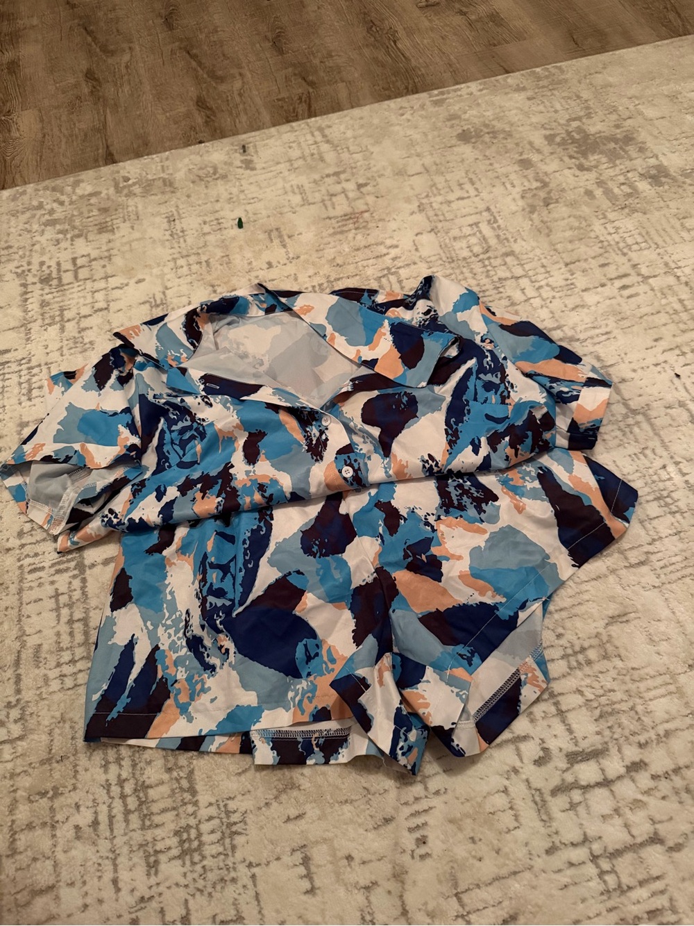 SHEIN Blue Multi Abstract Print Women's Shorts Bermudas